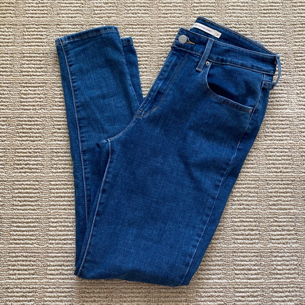 Levi’s 721 High Rise Skinny Jeans
